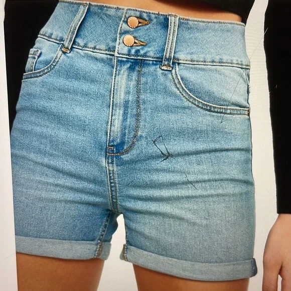 New Look Shorts Luxury Fashion Independent Designers Light